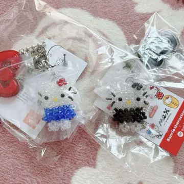 로리즈팜 Me% HELLO KITTY 비즈 키링