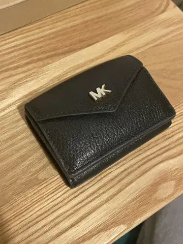 MK 3단 폴더형 지갑 블랙