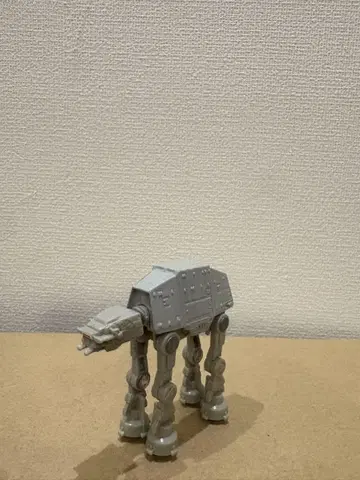 토미카 AT-AT 피규어