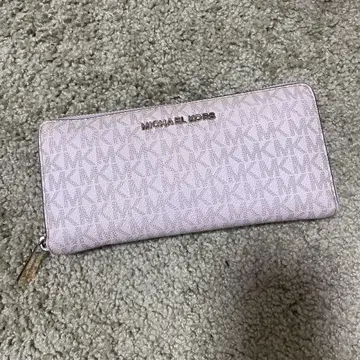 MICHAEL KORS 라이트 핑크 장지갑