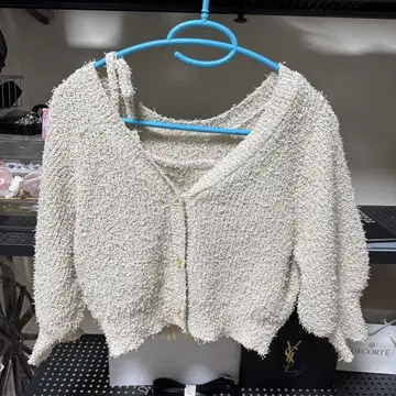 Chico 크림색 니트 가디건