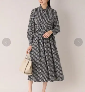 언타이틀 빈티지풍 지오메트릭 패턴 보타이 원피스