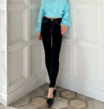GYDA 미들 허리 원워시 스키니 팬츠 블랙
