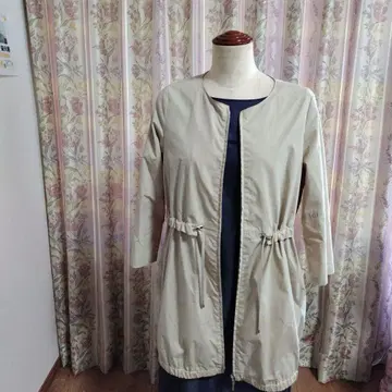 CECI OU CELA 세시오세라 라이트 아우터 노카라 자켓/코트