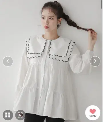 fitmore 더블 스캘럽 칼라 티어드 블라우스