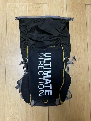 ULTIMATE DIRECTION FASTPACK 25