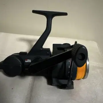 Abu Garcia Cardinal 854 스피닝 릴