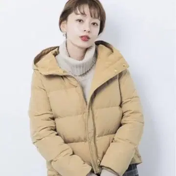 새상품급 어반 리서치 서니 라벨 리버서블 숏 다운 36