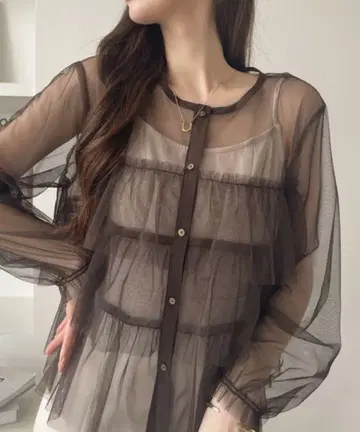 튤 티어드 블라우스