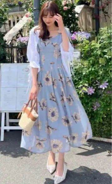 정품 새상품급 Sunflower-Printed Midi Dress sky