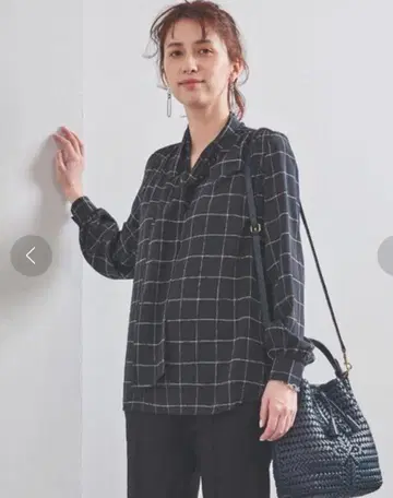 UNITED ARROWS UBCB 윈도우펜 보타이 블라우스