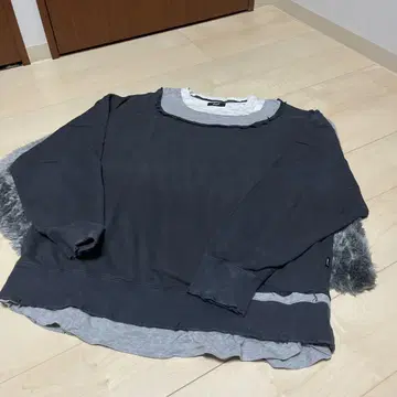 glamb sweat shirt