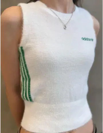 택 포함 adidas 아디다스 퍼 스타일업 니트 베스트 화이트