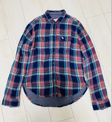 새상품급 Abercrombie & Fitch 체크 셔츠