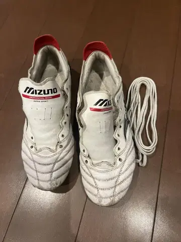 모렐리아 네오 4 23.0cm 화이트 MIZUNO