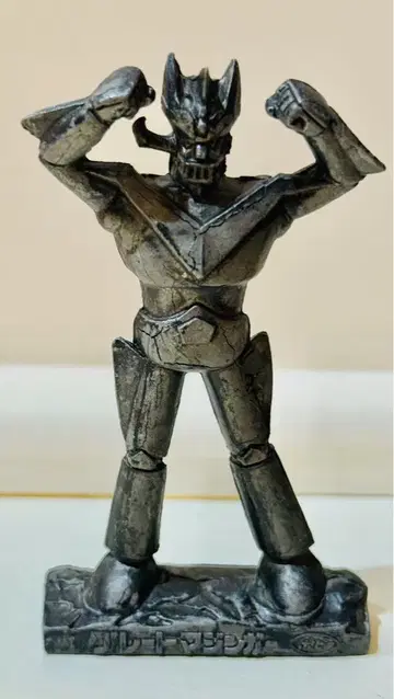 그레이트 마징가 로봇 피규어 메탈릭 그레이 약 8cm