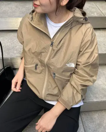 THE NORTH FACE 이번 시즌 숏 컴팩트 자켓 NPW22430