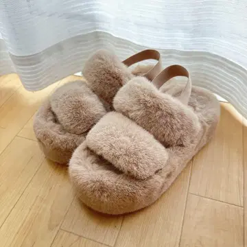시마무라 퍼 샌들 베이지 M 사이즈