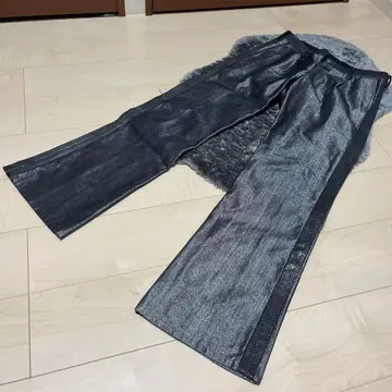 backbone snake pants