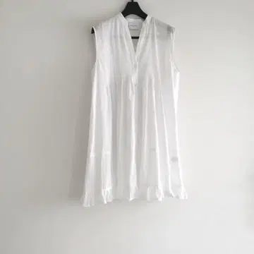 UNITED ARROWS 유나이티드 애로우즈 프릴 튜닉