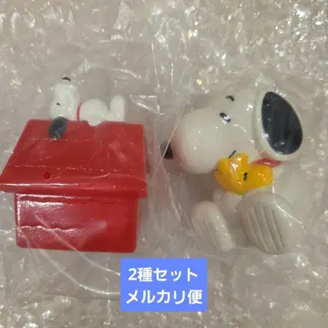 캡슐 토이 스누피 저금통