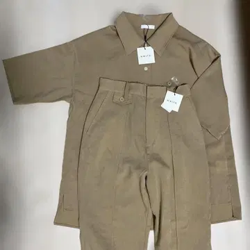 NWITH 베이지 반팔 셋업