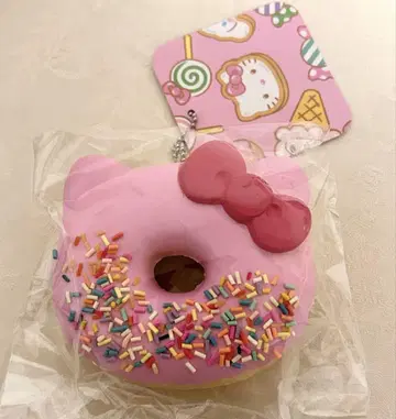 새상품 산리오 헬로키티 카페 한정판 도넛 키링