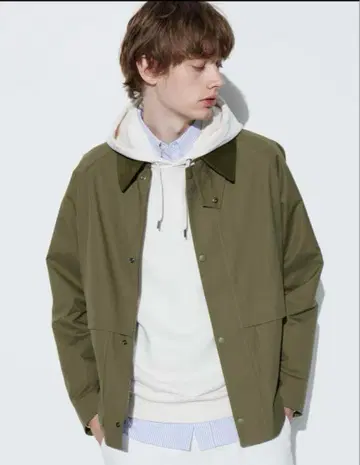 UNIQLO 유틸리티 숏 블루종