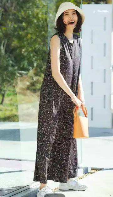 리브 인 컴포트 하마지와 콜라보 착심 접촉 냉감 티셔츠 올인원