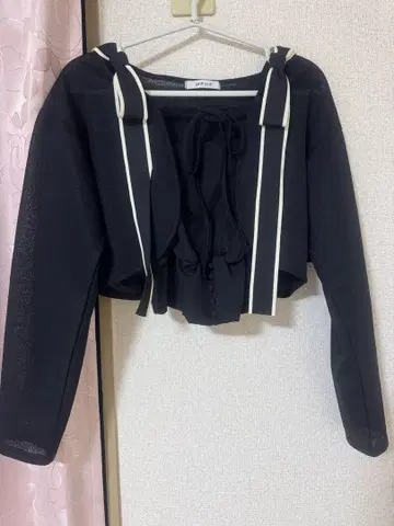 심플 뷔스티에 F 사이즈 가디건 블랙