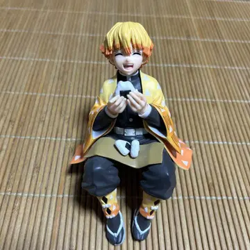 귀멸의 칼날 아가츠마 젠이츠 쵸코노세 피규어