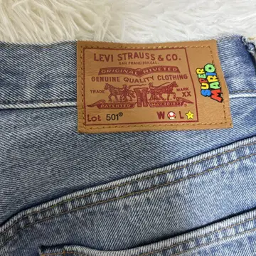 Levi's 501 슈퍼 마리오 콜라보 데님