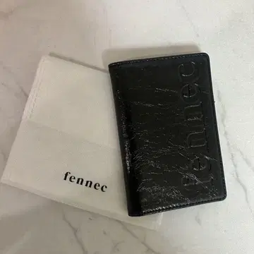fennec 가죽 여권 케이스 블랙