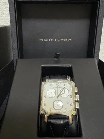 새상품 배터리/작동 해밀턴 로이드 크로노그래프 H194120