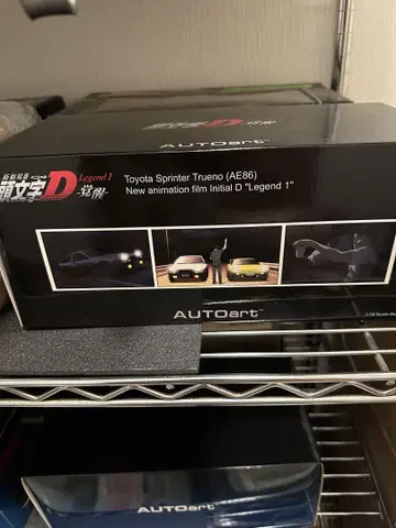 AUTOart Toyota Sprinter Trueno AE86 1/18
