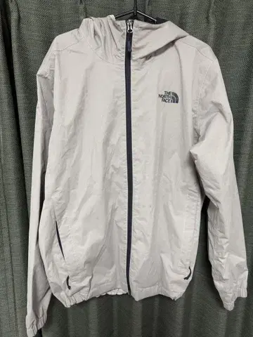 THE NORTH FACE 라이트 그레이 나일론 자켓