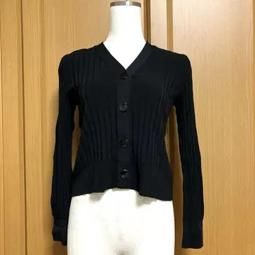 [ 새상품 ] STUDIOUS 숏 기장 긴팔 리브 가디건 블랙