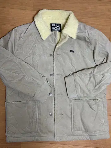 [ 최종 가격 인하 새상품급 ] Lee 보아 자켓 베이지