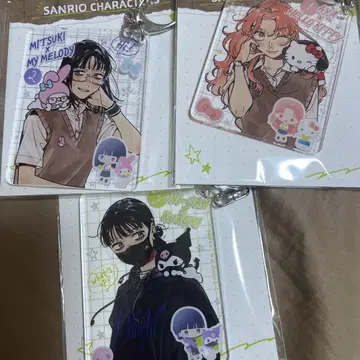 신경 쓰이는 사람이 남자가 아니었다 산리오 아크릴 키링