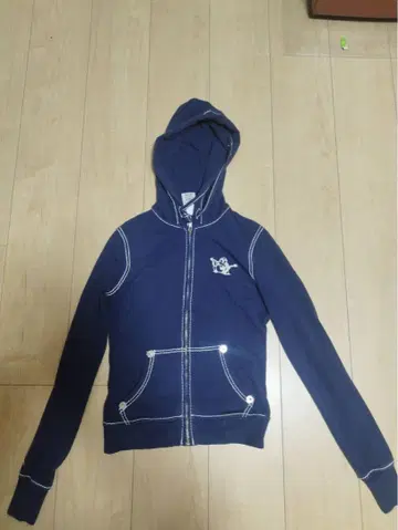 archive true religion zip hoodie xs