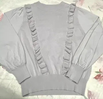 LAURA ASHLEY 프릴 니트 40 사이즈