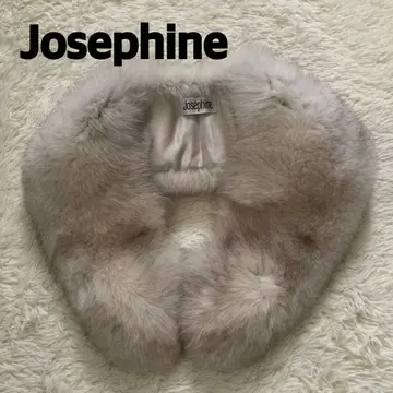 Josephine 라이트 그레이 퍼스트 울 스카프