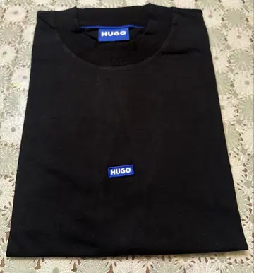 HUGO BOSS 미사용 새상품 남성용 t셔츠 Size L