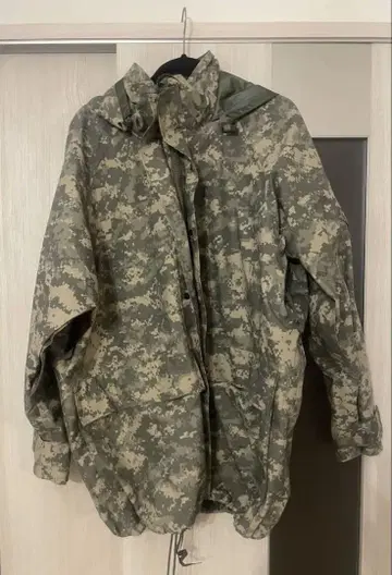 US Army Gore Tex 디지털 카모플라주 자켓