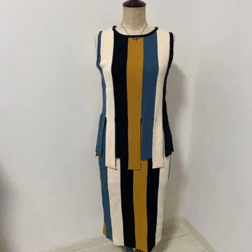 새상품 Estella.K 에스테라 니트 셋업 니트 스커트