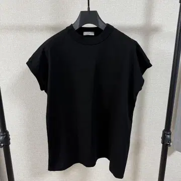 에이튼 슬리브리스 티셔츠