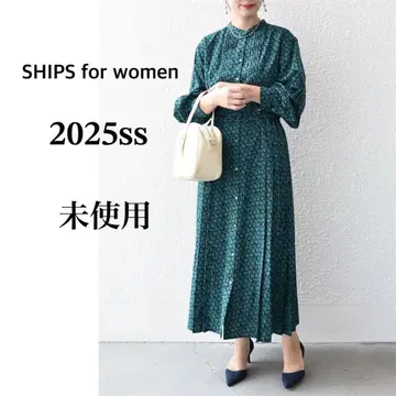 이번 시즌 25ss Ships 꽃무늬 밴드 카라 사이드 플리츠 원피스 M