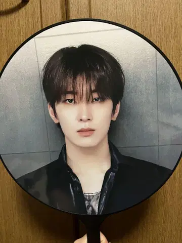 SEVENTEEN 원우 RIGHT HERE 부채