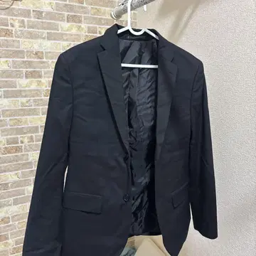 H&M 슬림핏 블랙 자켓