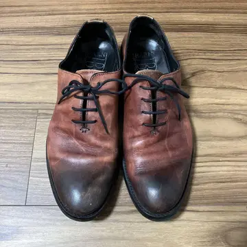 BARNI 브라운 가죽 레이스업 슈즈